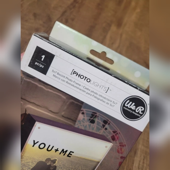 We R Memory Keepers Photo Lights frame - Picture 2 of 7